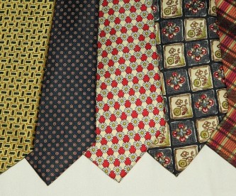 neckties-590476_640