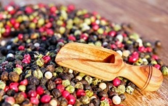 peppercorns-3061240_640