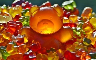 giant-gummy-bear-1089612_640