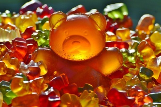 giant-gummy-bear-1089612_640