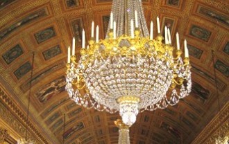 annemariebon-chandelier-525405