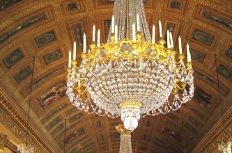 annemariebon-chandelier-525405
